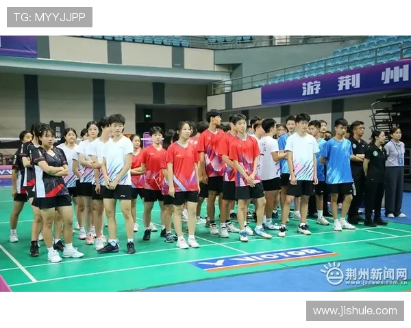 2025年国际保龄球锦标赛精彩落幕 新纪录频出技术与策略并重