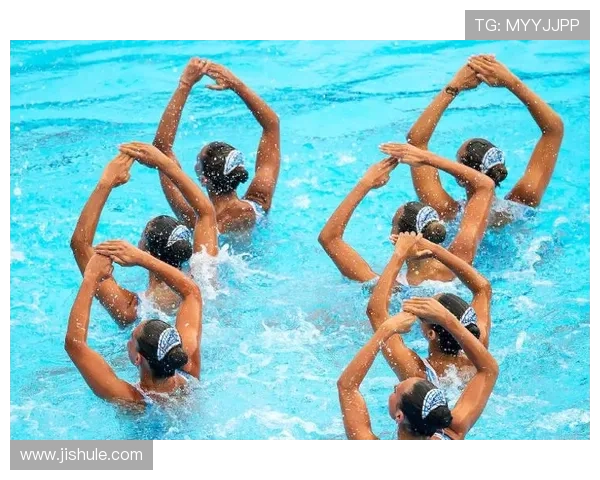 跳水运动技术解析：从起跳到入水的动作要领与技巧提升